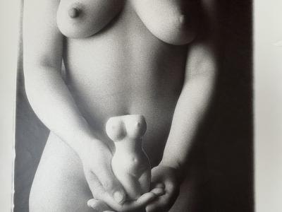 Yuri Dojc, Marble Woman 1, Photo 50x40 cm, 350 EUR